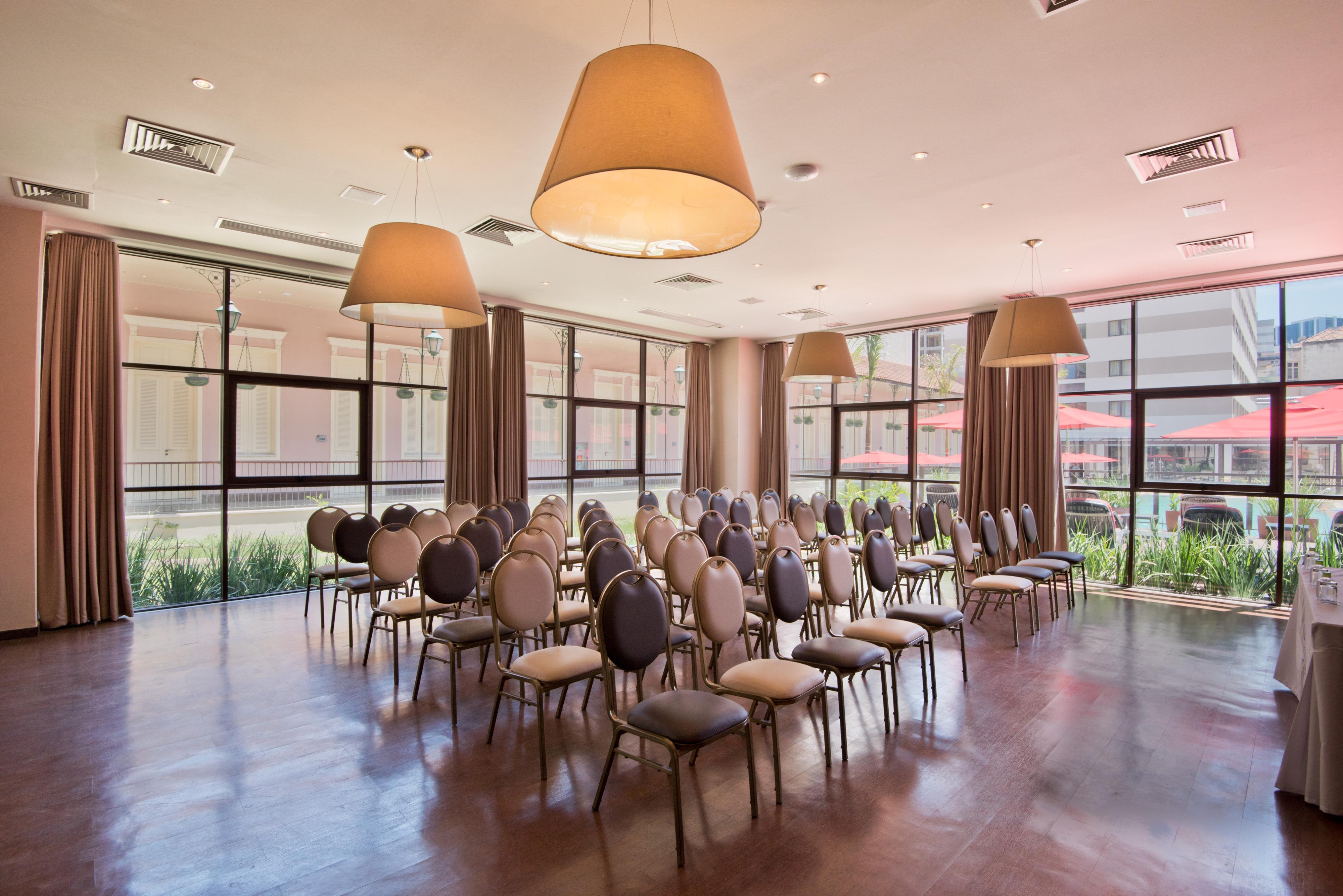 Galé Hotel 4*